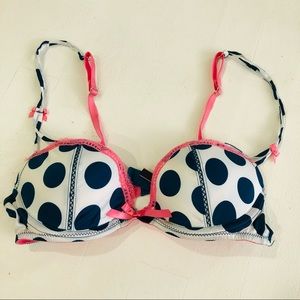 Victoria’s Secret Bra 34B